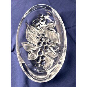 Clear Glass Oval Serving Tray With Grape & Leaf Design 9” dessert hors d’oeuvres